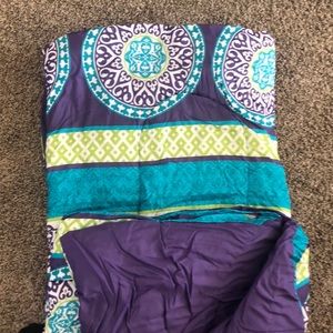 Comfort Bay Full/Queen Comforter set